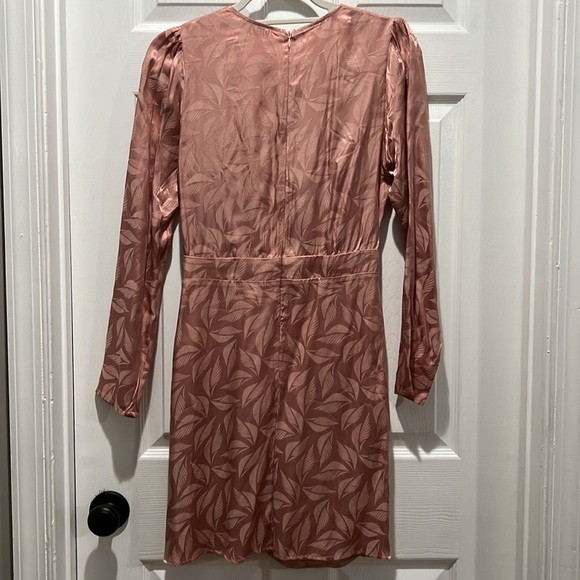 NSR Nara Faux Wrap Long Sleeve Rose Pink Dress Medium - Picture 3 of 12